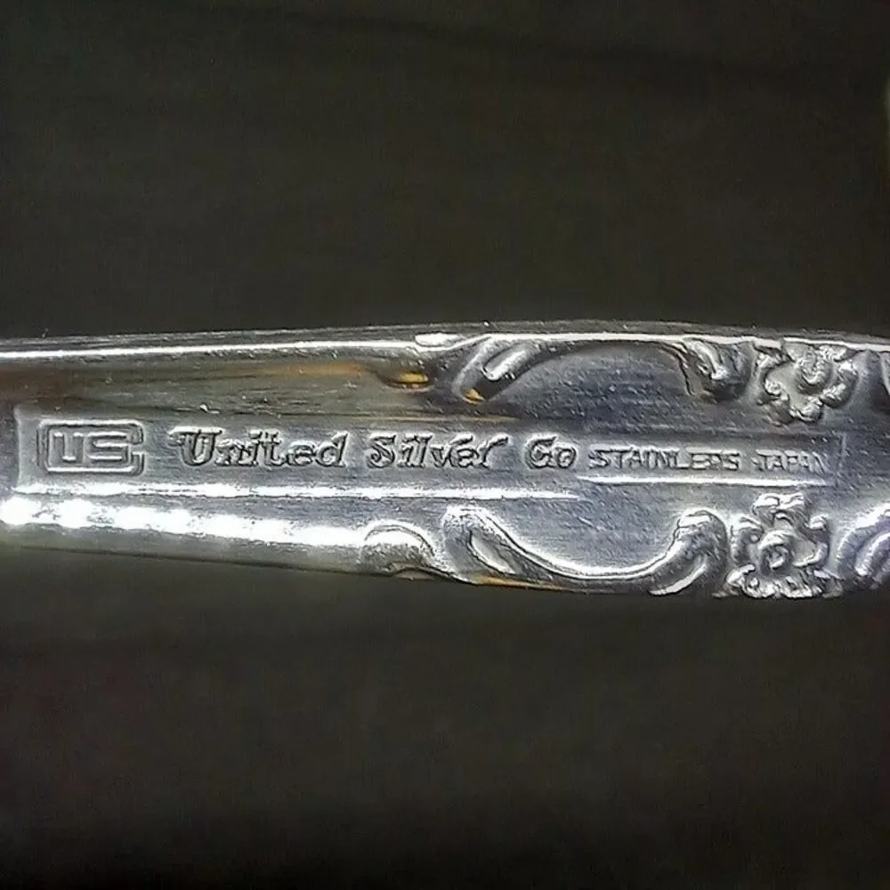 United Silver Stainless Acadia Salad/Dessert Fork-Japan-Pierced-Floral-Lot of 4